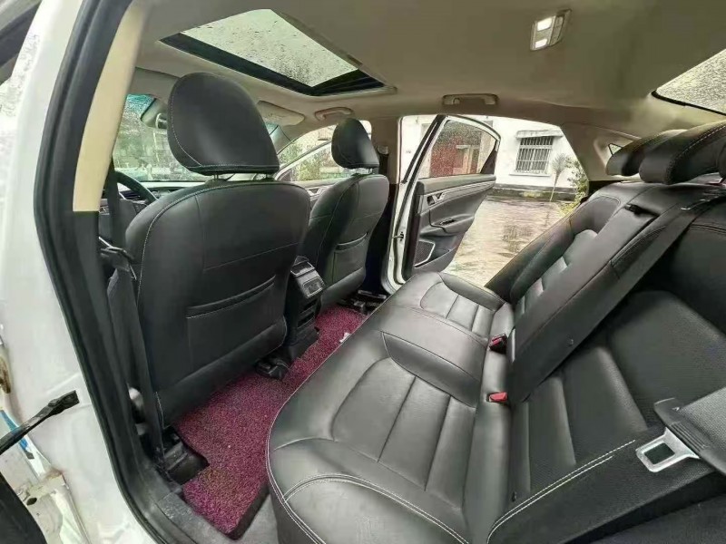 徐州18年吉利帝豪6