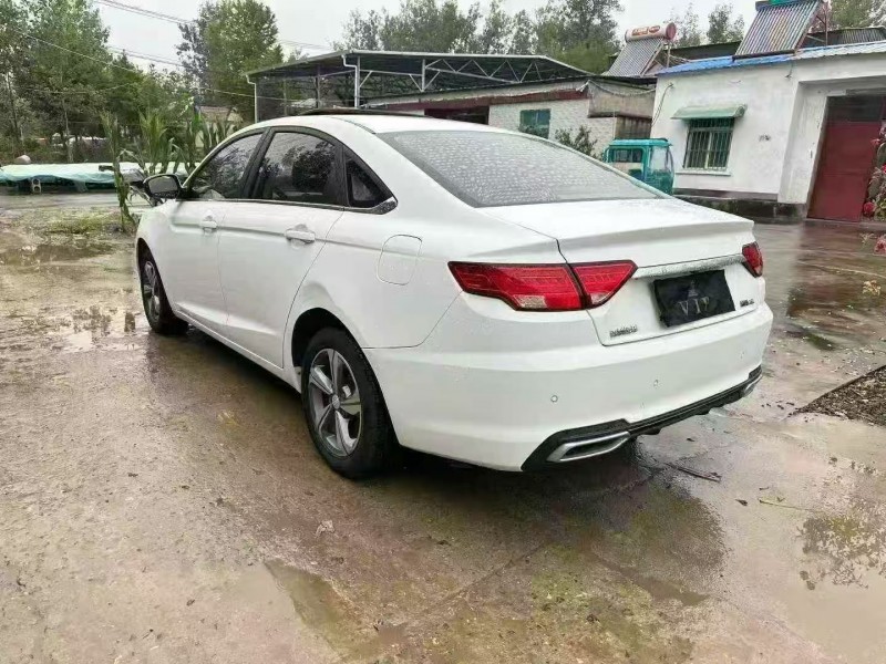 徐州18年吉利帝豪7