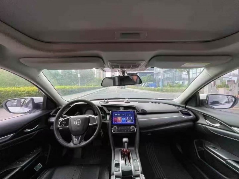 东莞18年本田思域5