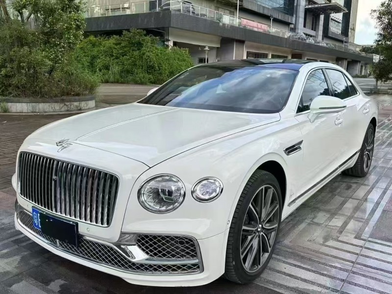 广州22年宾利飞驰2