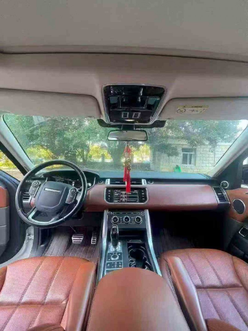 莆田14年路虎揽胜运动5