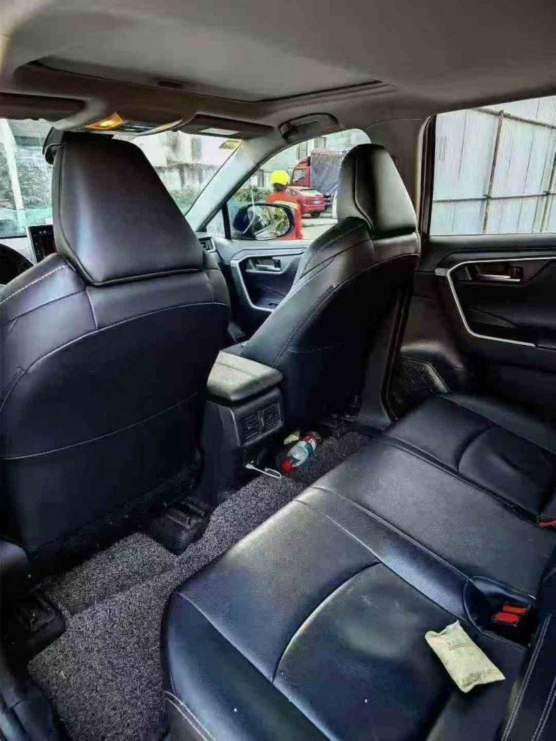 温州21年丰田威兰达4