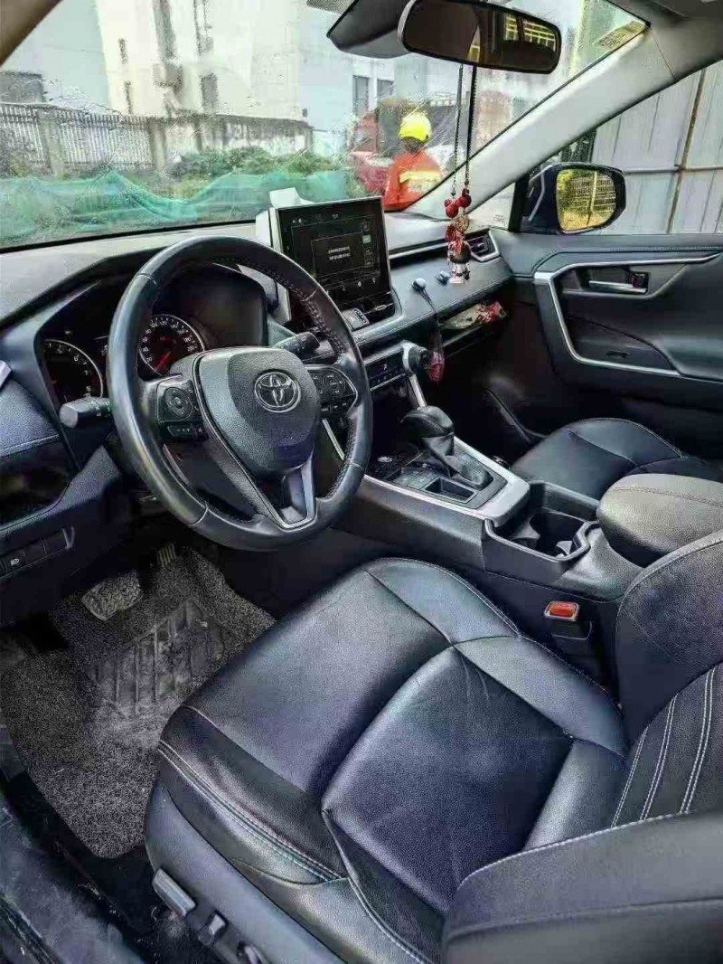 温州21年丰田威兰达5