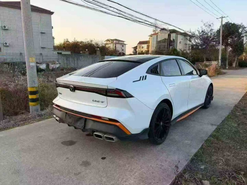 嘉兴24年长安汽车UNI8