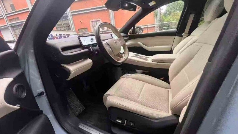 绍兴23年蔚来ES64