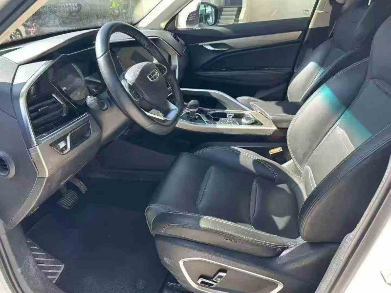 深圳20年吉利星越6