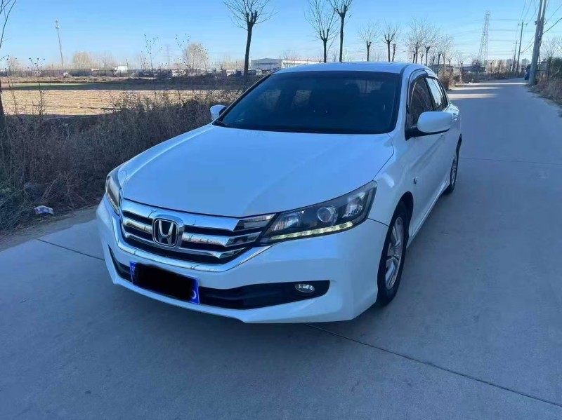 石家庄14年本田雅阁2