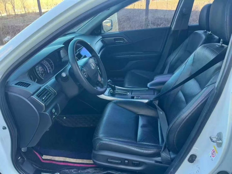 石家庄14年本田雅阁4