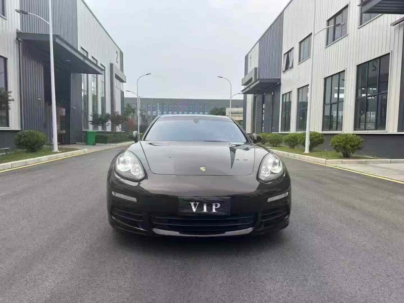 宿迁15年保时捷帕拉梅拉1