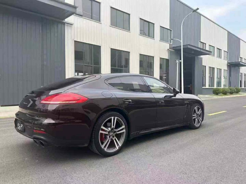 宿迁15年保时捷帕拉梅拉8