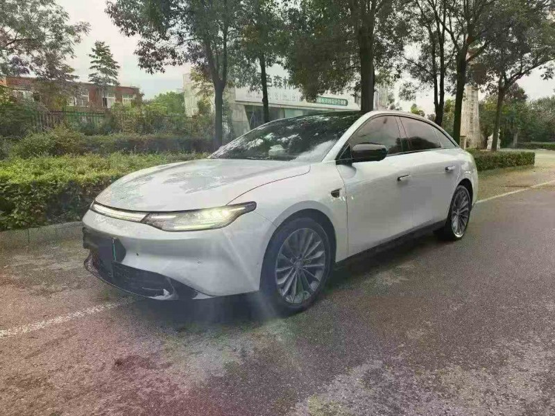 湘潭24年零跑汽车C012