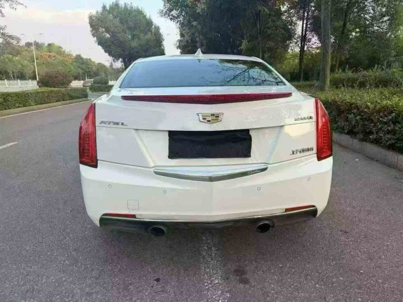 常德17年凯迪拉克ATS-L8