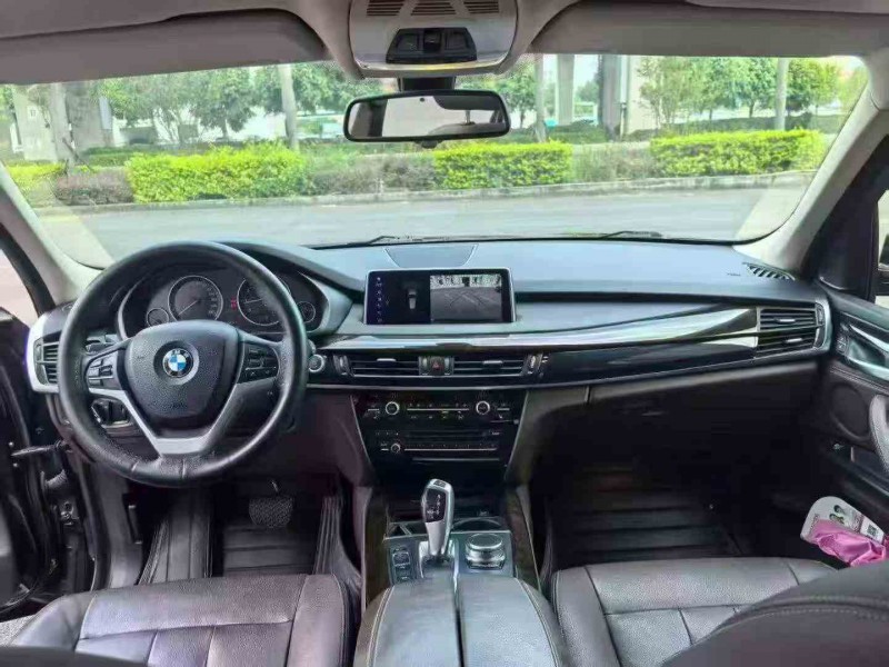 三明17年宝马X54