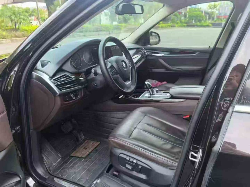 三明17年宝马X55