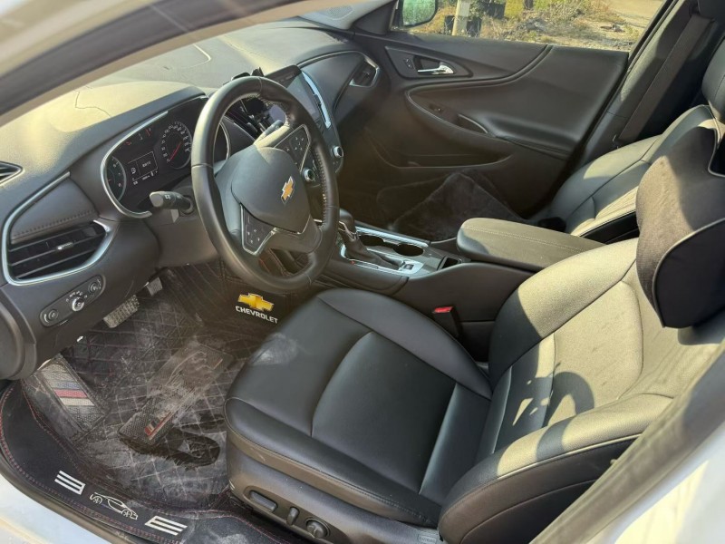 中山21年雪佛兰迈锐宝8