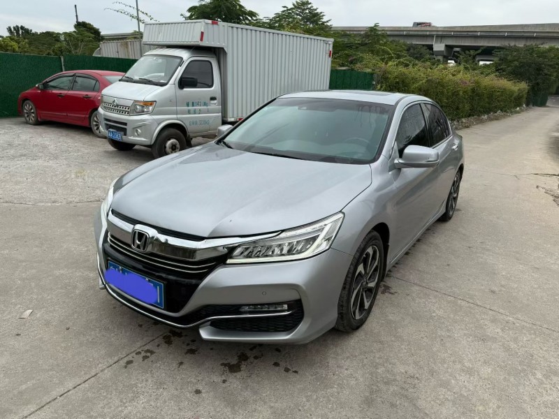 中山16年本田雅阁5