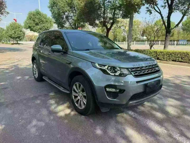 常德18年路虎发现2