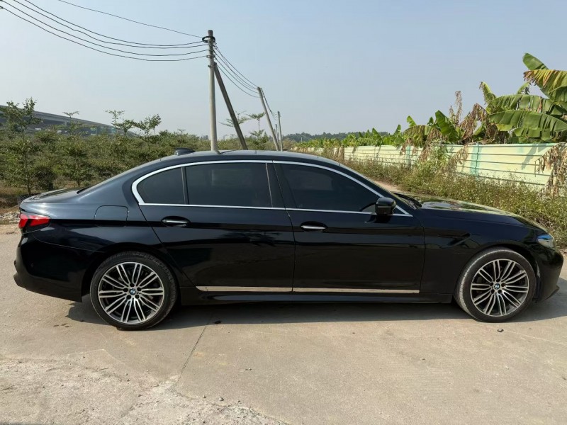 中山18年宝马5系2