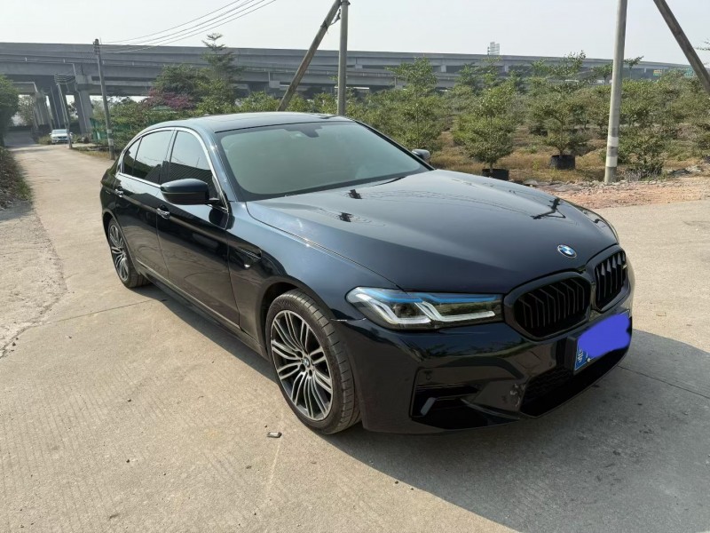 中山18年宝马5系3