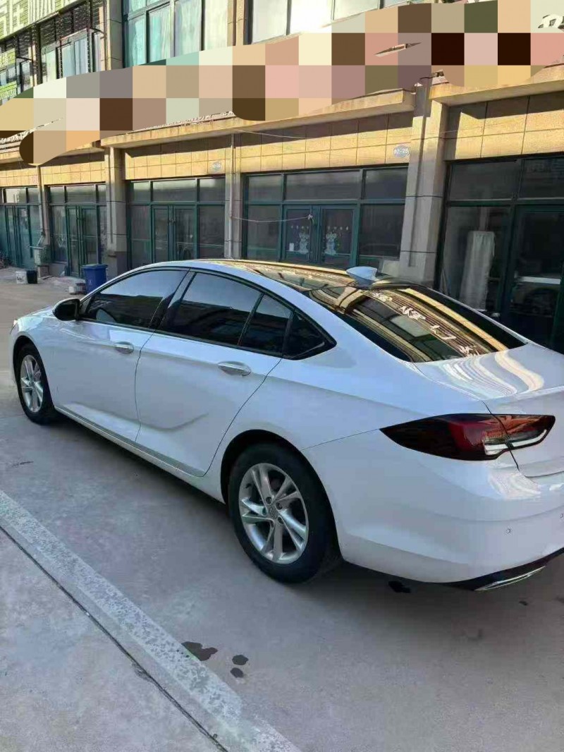 济南22年别克君威2