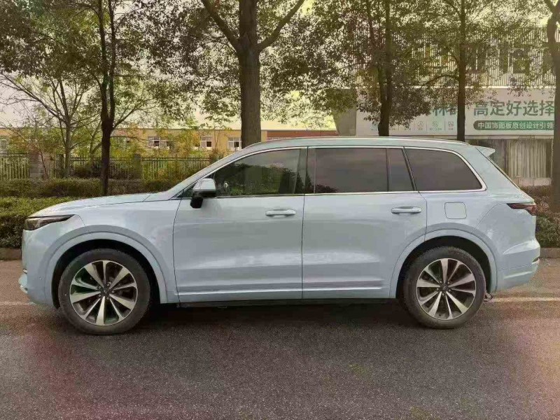 张家界20年理想理想ONE7