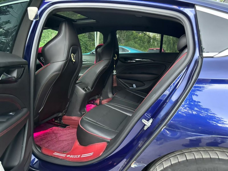 徐州20年别克君威5