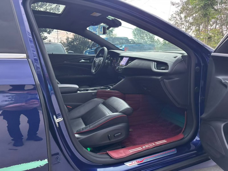 徐州20年别克君威7