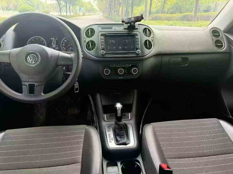 岳阳19年大众途观6