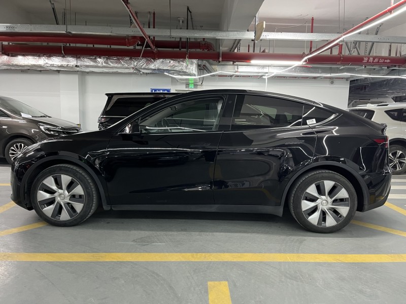 深圳22年特斯拉MODEL Y7