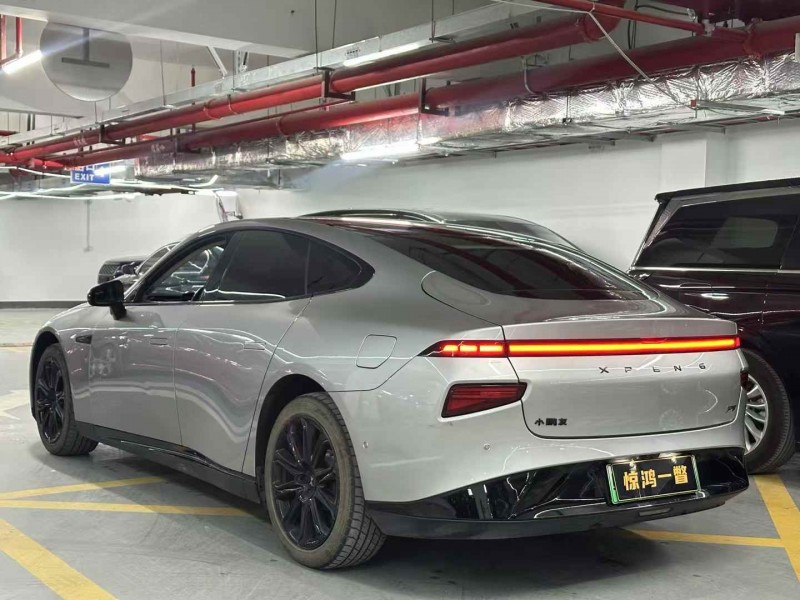 深圳22年小鹏汽车p77