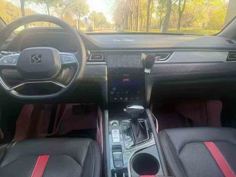 邵阳23年江淮思皓5