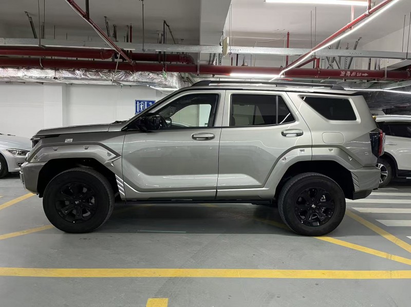 深圳25年长城汽车坦克8