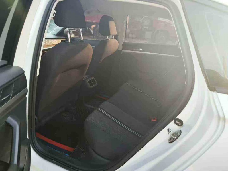 咸阳21年大众朗逸4