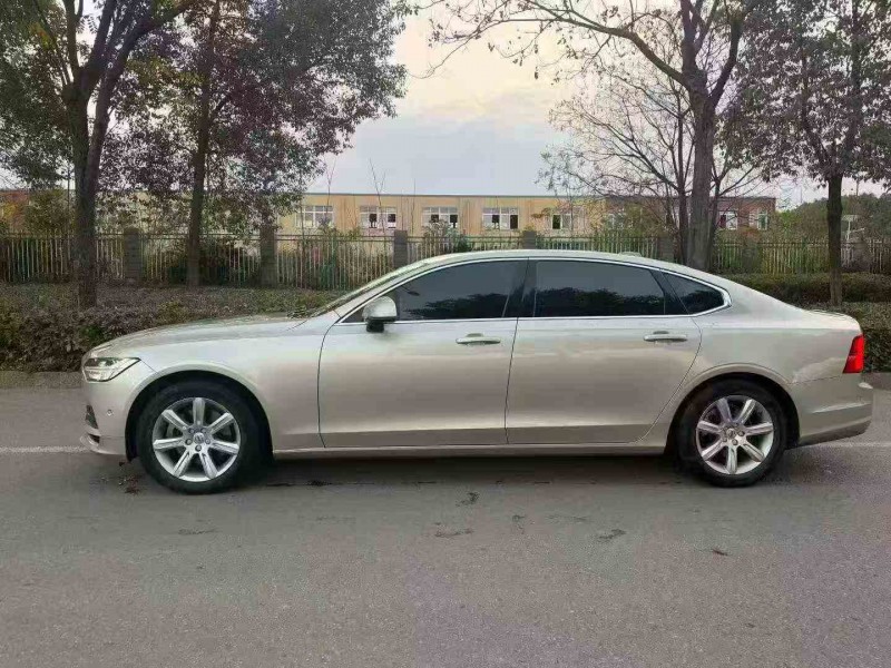 湘潭18年沃尔沃S906