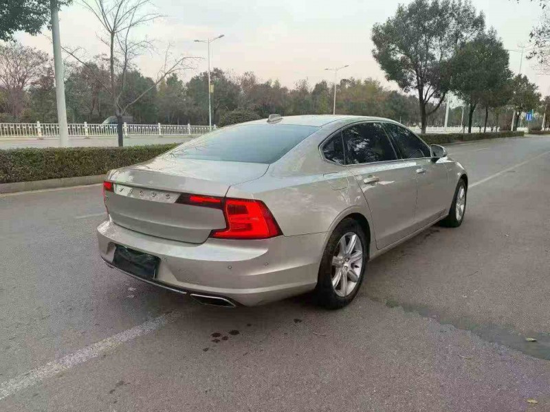 湘潭18年沃尔沃S908
