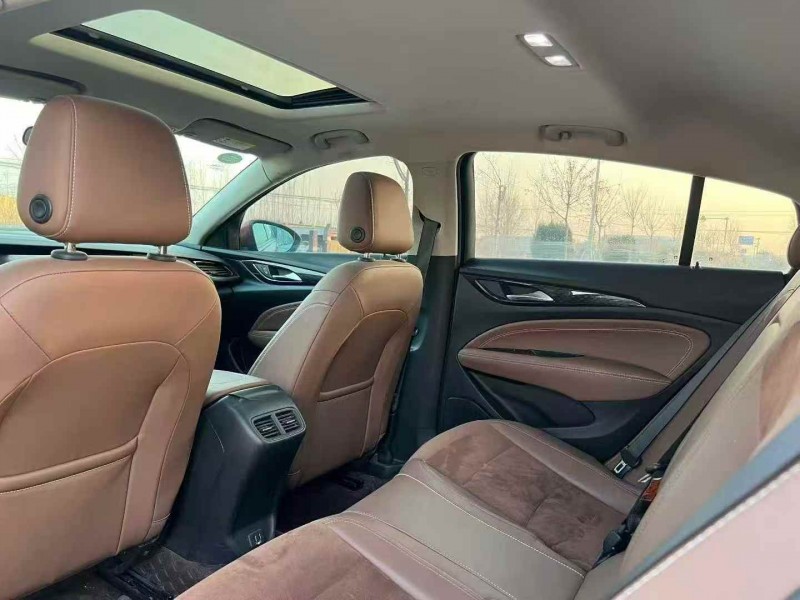 菏泽19年别克君威5