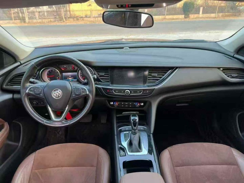 菏泽19年别克君威6