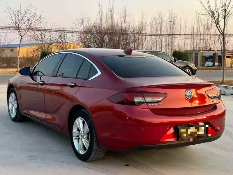 菏泽19年别克君威7