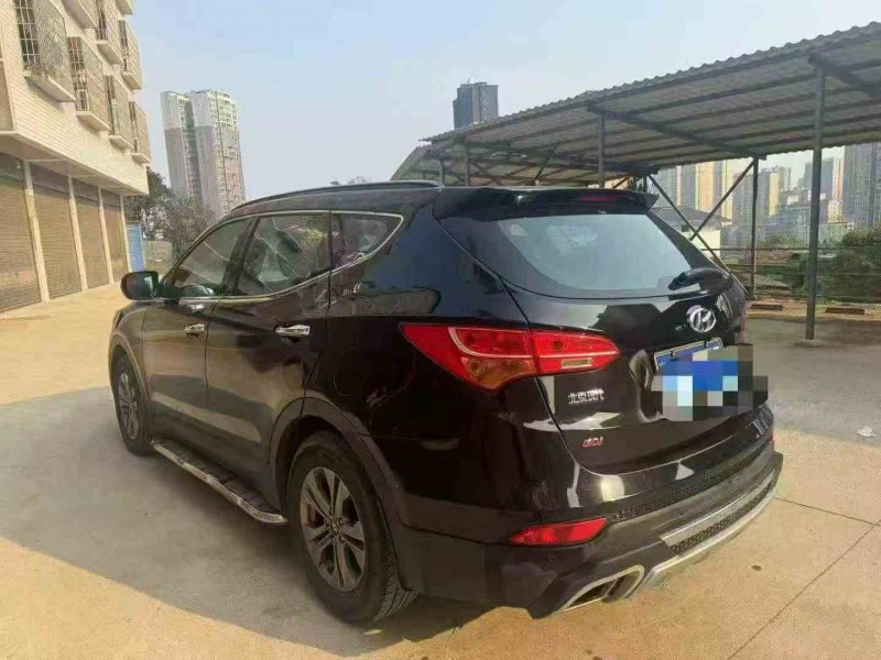 衡阳14年现代新胜达8