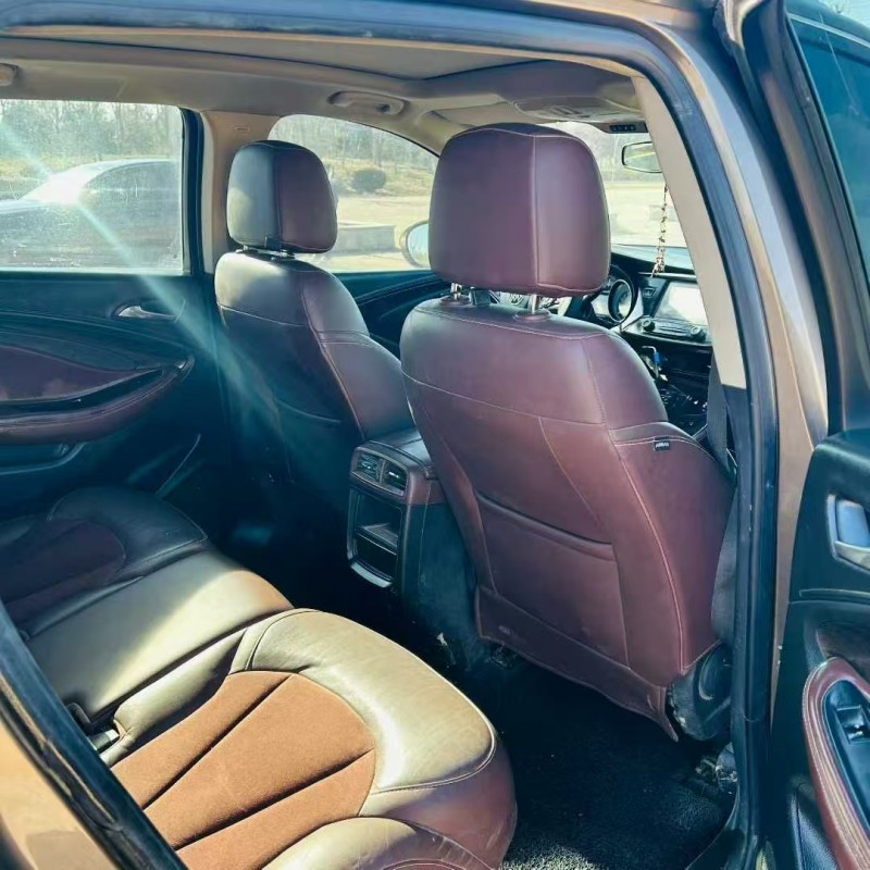 聊城17年别克昂科威4