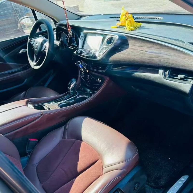 聊城17年别克昂科威5