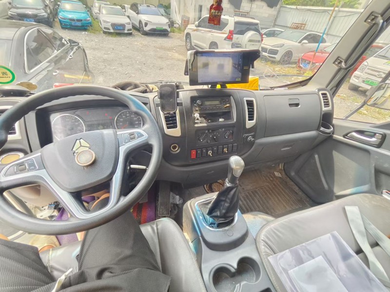 广州23年卡车系列重汽豪曼6