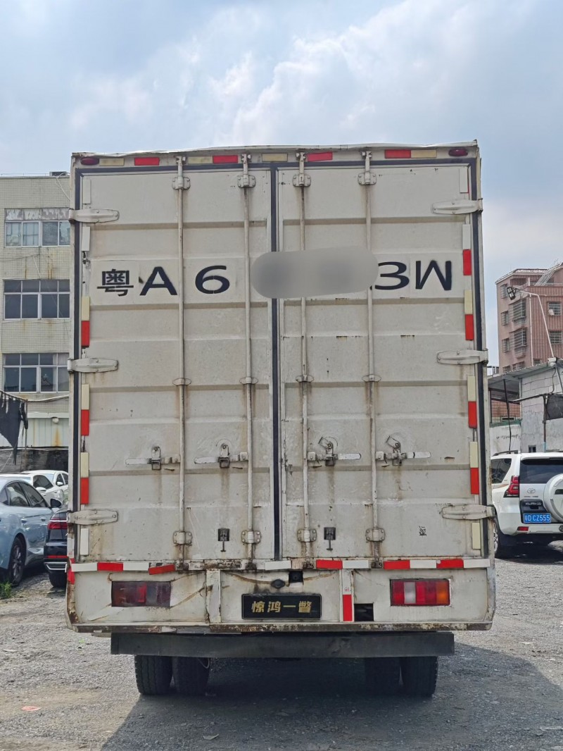 广州23年卡车系列重汽豪曼9