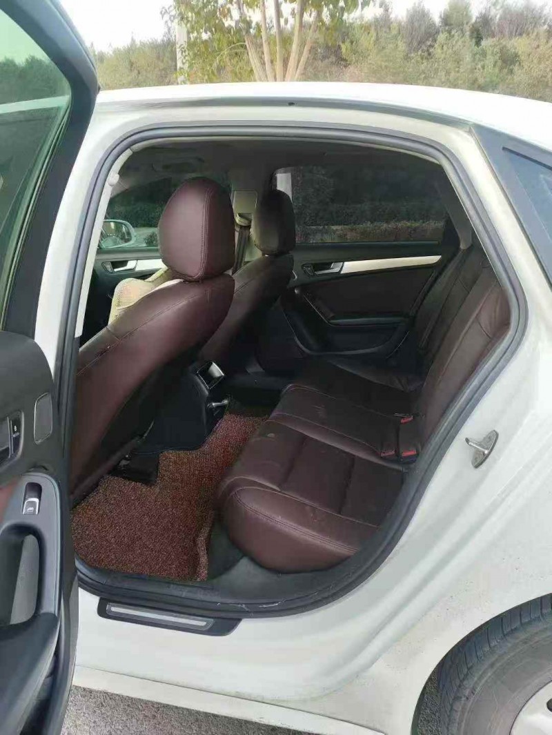 济宁12年奥迪A4L4