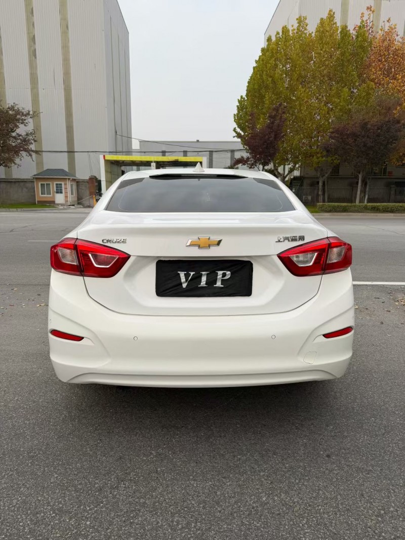 宿迁17年雪佛兰科鲁兹9