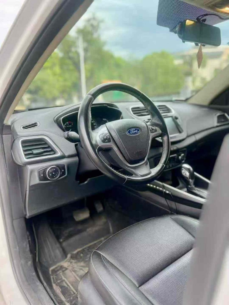 东莞18年福特福睿斯7