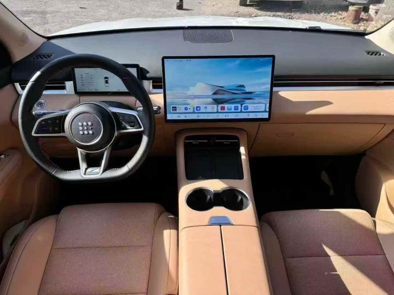 湘潭25年东风蓝电E54