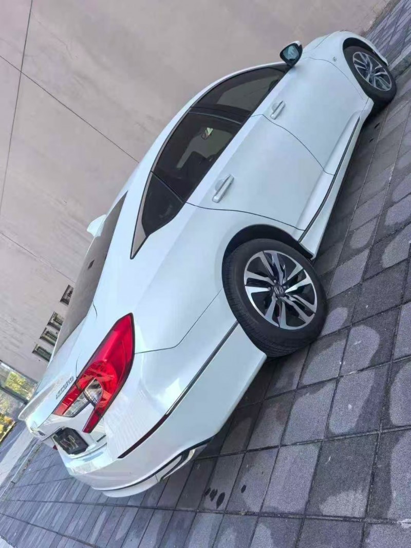 营口21年本田雅阁8