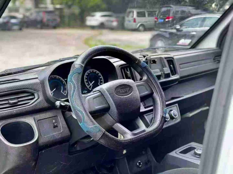 东莞23年奇瑞江豚6