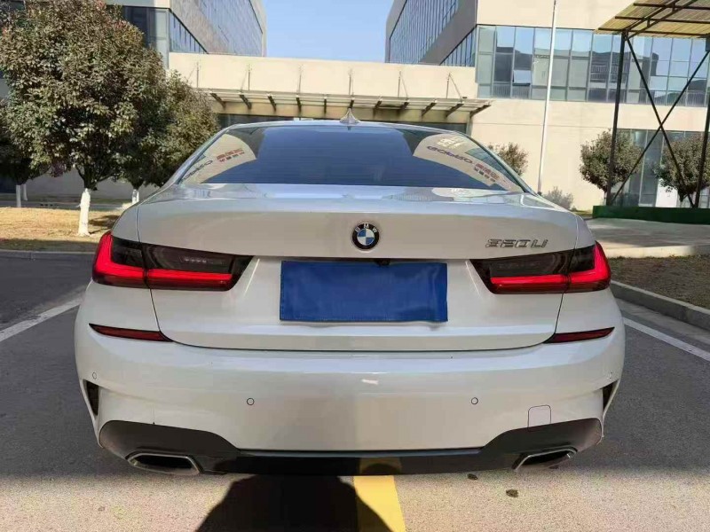 常州21年宝马3系9